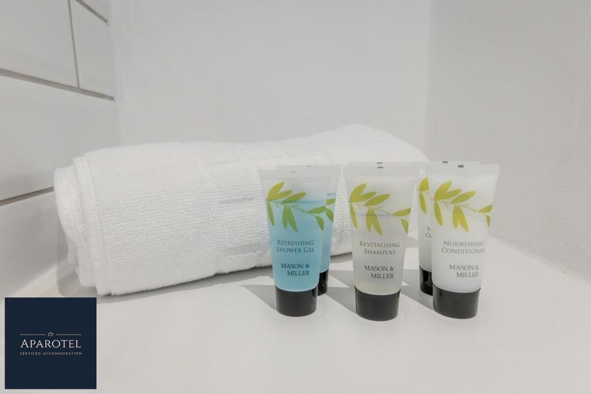 Aparotel Serviced Apartments - Stonehenge, Amesbury Town Centre Номер фото