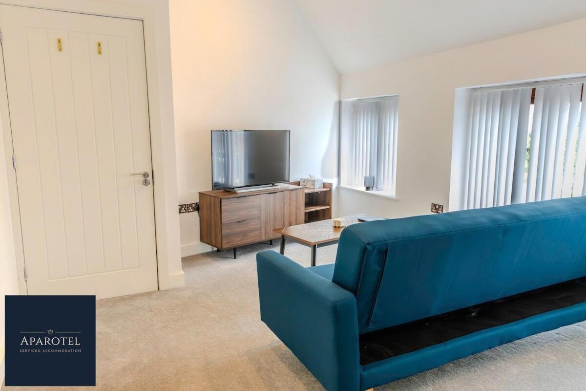 Aparotel Serviced Apartments - Stonehenge, Amesbury Town Centre Номер фото