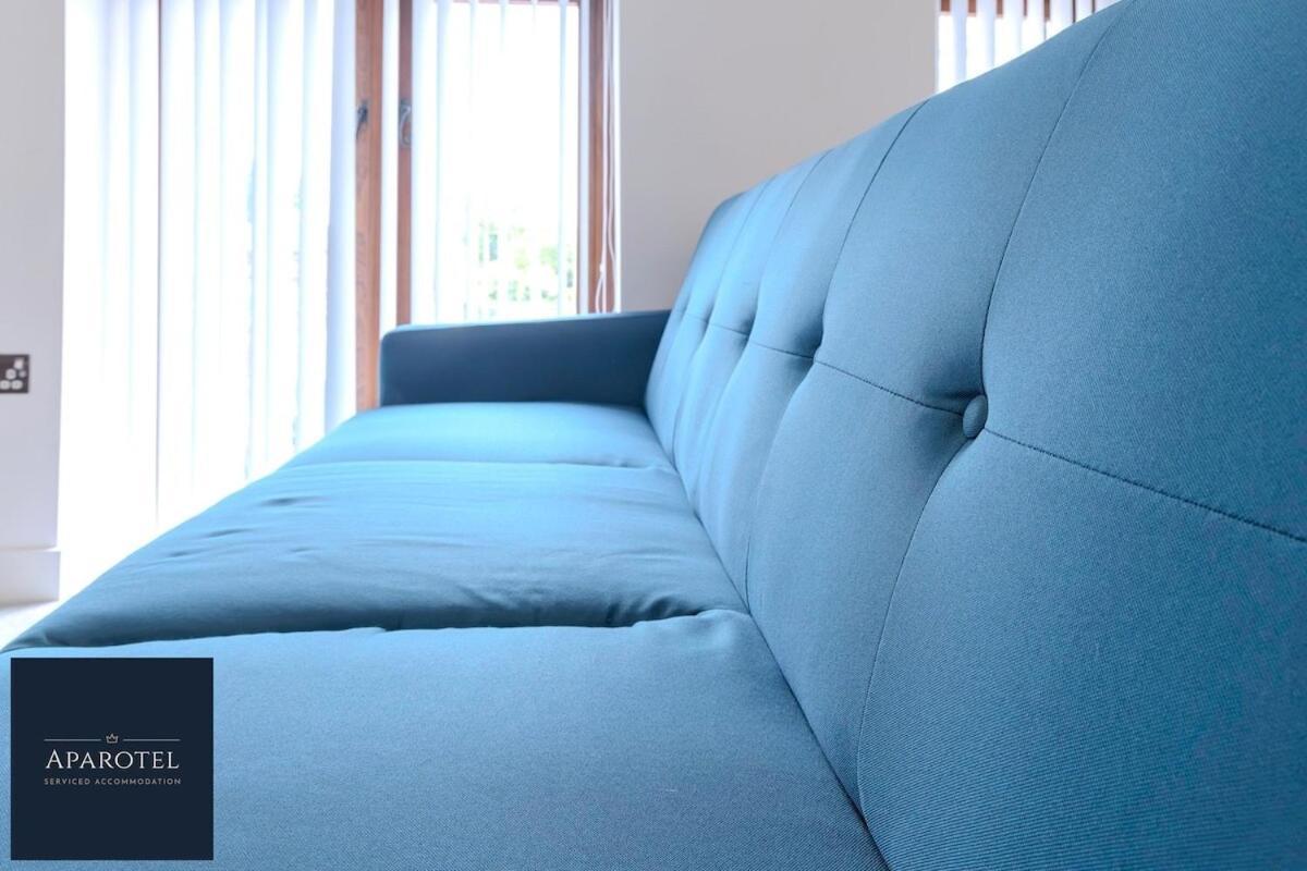 Aparotel Serviced Apartments - Stonehenge, Amesbury Town Centre Номер фото